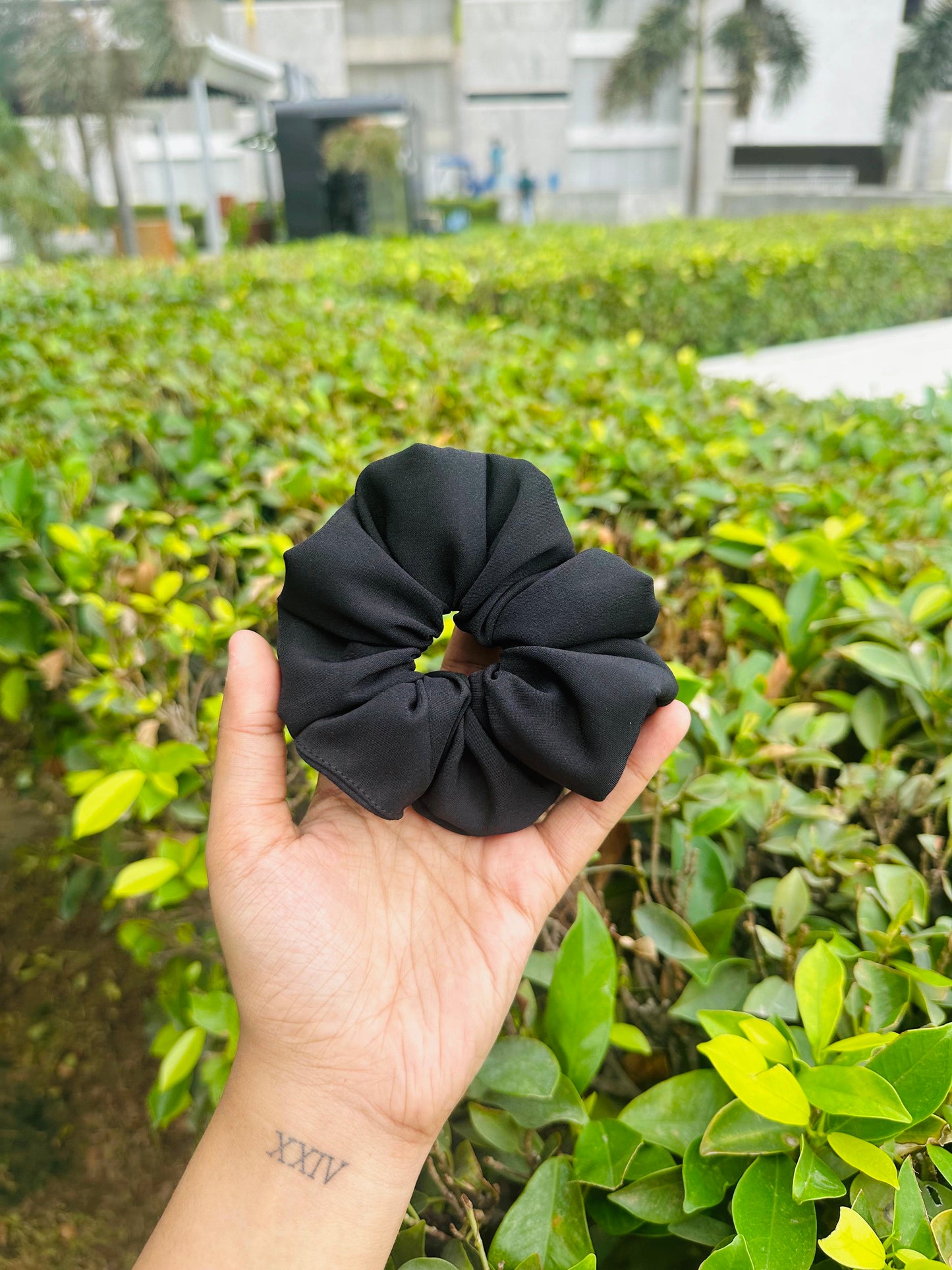 Black matte Scrunchie